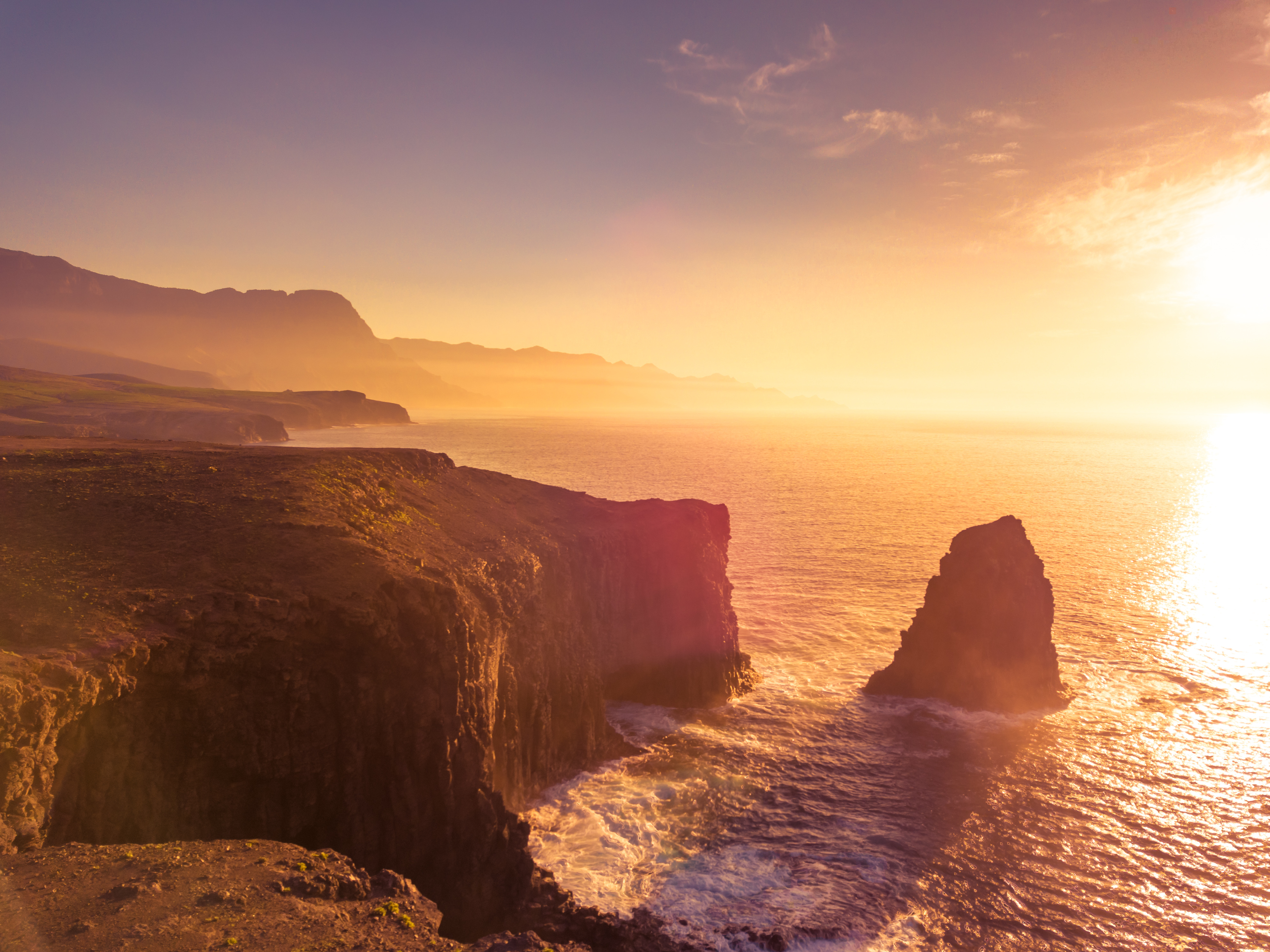 Farallón rock in the north west of Gran Canaria