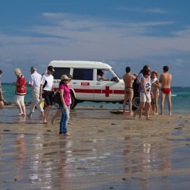 maspalomas_dunes_and_beach_-_febr_2011_-021