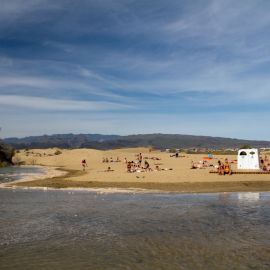 maspalomas_dunes_and_beach_-_febr_2011_-022