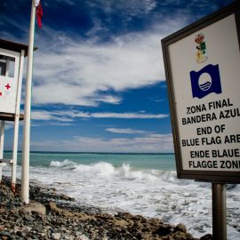 maspalomas_dunes_and_beach_-_febr_2011_-034